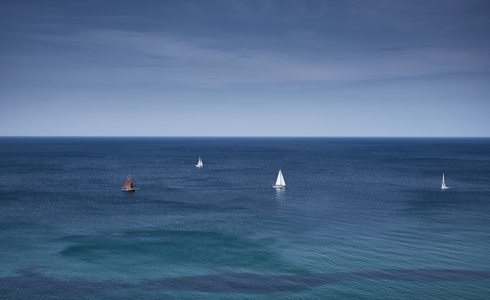 Sailing at the infinity blue 